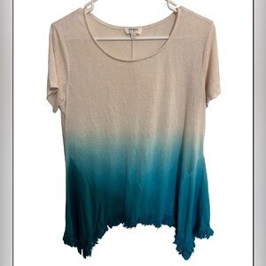Umgee Cream and Blue Gradient fringe “sharkbite” Short Sleeve Top